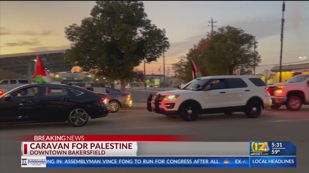 Pro-Palestinian demonstrators are putting on a display of solidarity Monday evening through the streets of Bakersfield. trib.al/G3uMlGW