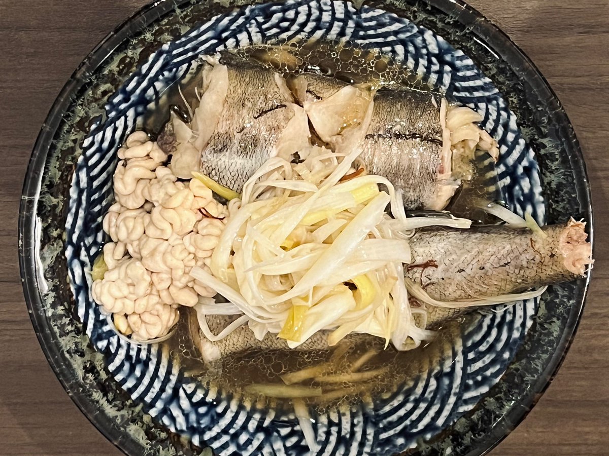 boolean_iwata's tweet image. 相変わらず中華にハマってる
鱈の清蒸と水煮魚