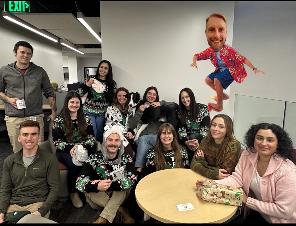 Tanya Halliday, PhD, RD (@nutritionnerd) on Twitter photo 🎁🎄🎁 Happy Holidays- from our research teams to yours! 🎁🎄🎁
Stellar photoshop of “Hawaii <a href="/CMDepner/">Christopher Depner</a>” c/o <a href="/graceazimmerman/">Grace Zimmerman, PhD</a> 🎁🎄🎁 Happy Holidays- from our research teams to yours! 🎁🎄🎁
Stellar photoshop of “Hawaii <a href="/CMDepner/">Christopher Depner</a>” c/o <a href="/graceazimmerman/">Grace Zimmerman, PhD</a>