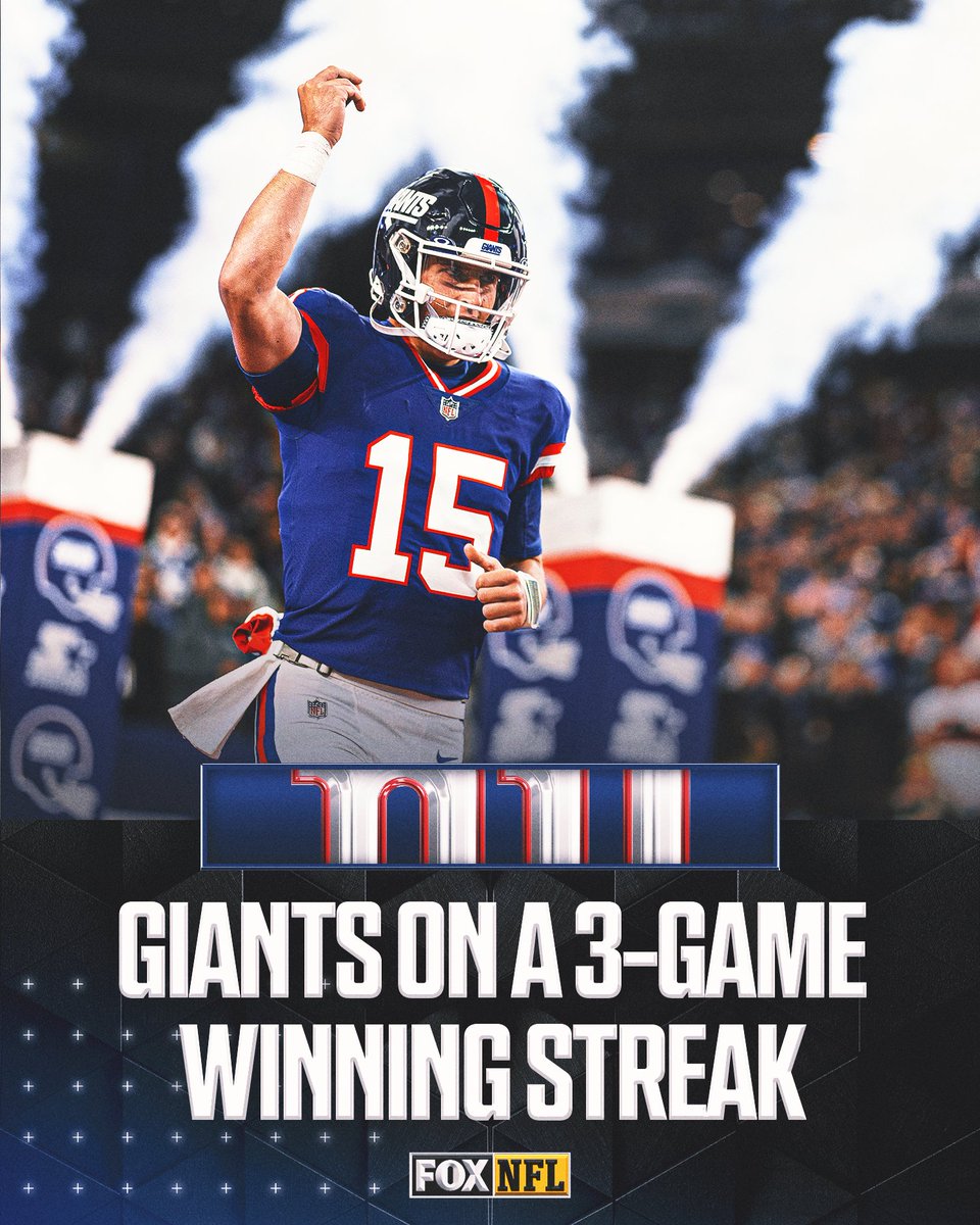 NFLonFOX's tweet image. Tommy DeVito and the @Giants have now won three in a row! 🤌🤌🤌