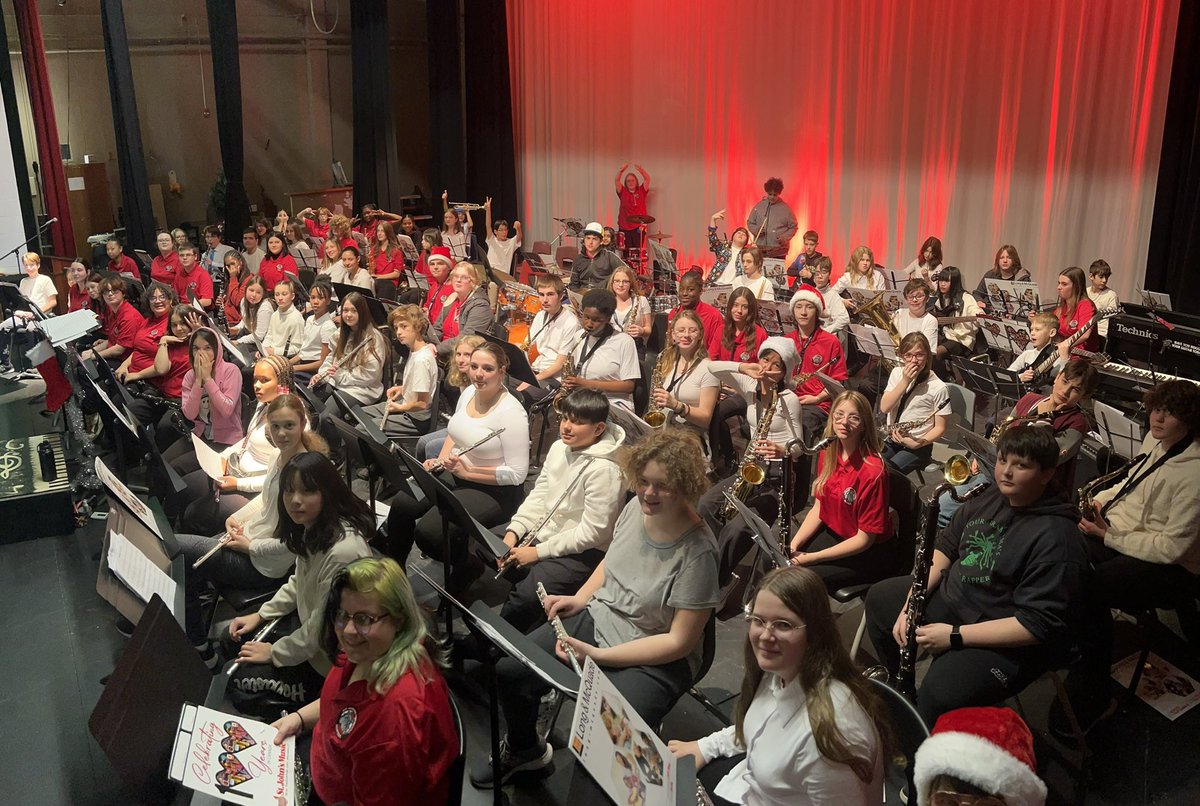 Crushed it this evening! Fantastic Holiday show to celebrate all the hard work this semester. Way to go team! Thanks to everyone who played a role in making this evening a reality. W.H Ballard, <a href="/Hillcrest_HWDSB/">Hillcrest School</a> and <a href="/QueenMaryHwdsb/">Queen Mary School HWDSB</a>. Happy Holidays everyone. <a href="/Churchill_HWDSB/">Sir Winston Churchill SS</a>