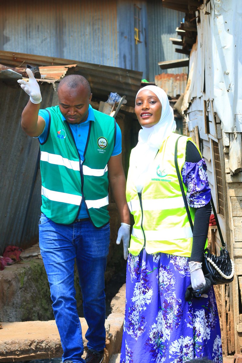 On 9th December, together with the Kibra Subcounty Office, Green Army and Mazingira Movement <a href="/Mazingiramov/">Mazingira Movement</a>, we made a step towards meeting the 2015 Sustainable Development Goal 11, which is supported by the UN (U.N. Environment Programme).
<a href="/Honeyfarsafi/">Hanifa 🇵🇸 🇵🇸</a> <a href="/_Nana_Kc/">Bella💙</a> <a href="/SakajaJohnson/">Sakaja Arthur Johnson</a>