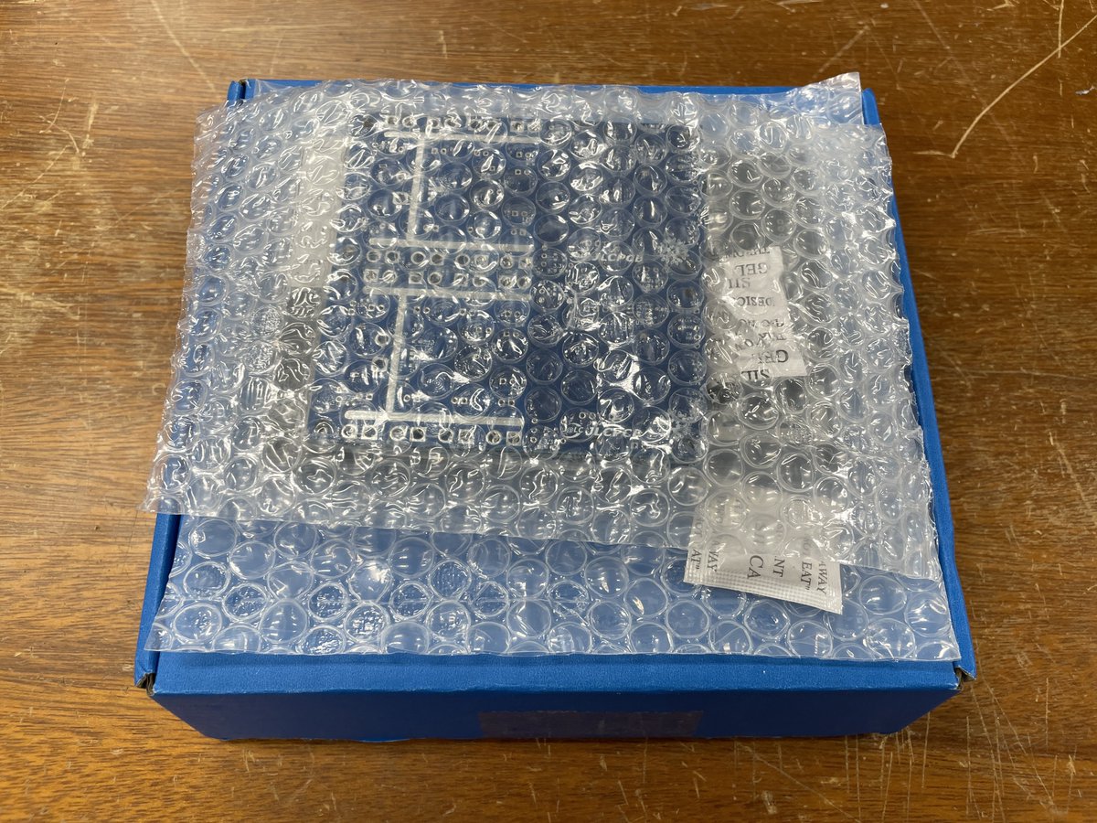 nut_robopro's tweet photo. JLCPCB（@JLCPCB,@JLCPCB_Japan）で基板を注文しました！ https://t.co/SGKyRlCZRU