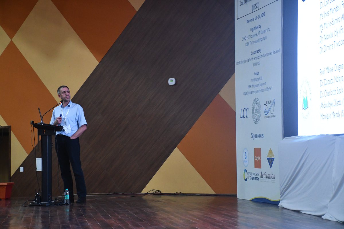 A captivating presentation was delivered by Prof. Jean-Luc Renaud on the journey with iron complexes, ranging from reduction to alkylation.'Special Thanks to Prof. Basker Sundararaju @basker25071980 for charing the session. #IFSC23 @IITKanpur @LCC_CNRS @tvmiiser @Media_IISERTVM