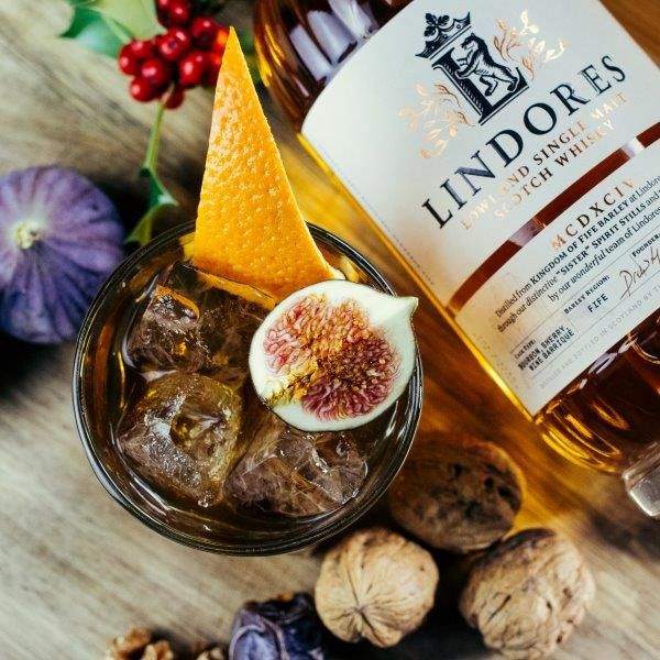 Feeling festive? Try out this amazing Fig & Walnut Old Fashioned, complete with homemade date and fig syrup. #WinterCocktails #ChristmasCocktail #WhiskyCocktail