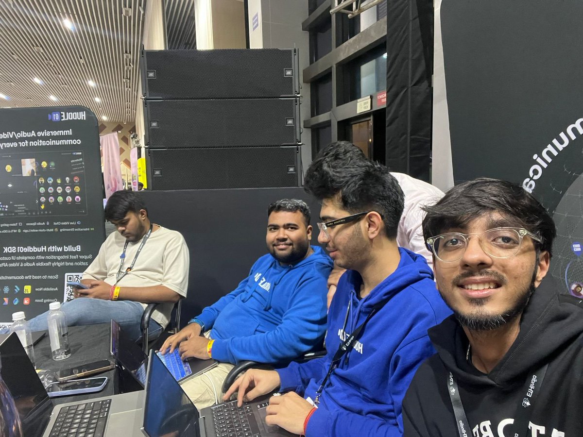 What an incredible time at <a href="/ETHIndiaco/">ETHIndia</a> ✨ ⚒
Kudos to all the builders who hacked non-stop for more than 36 hours, and submitted some impressive projects  built on <a href="/huddle01com/">Huddle01</a> SDK.

Picking just 3 winners from the pool of 45 projects wasn't an easy task, but here they are ↘️ 🧵