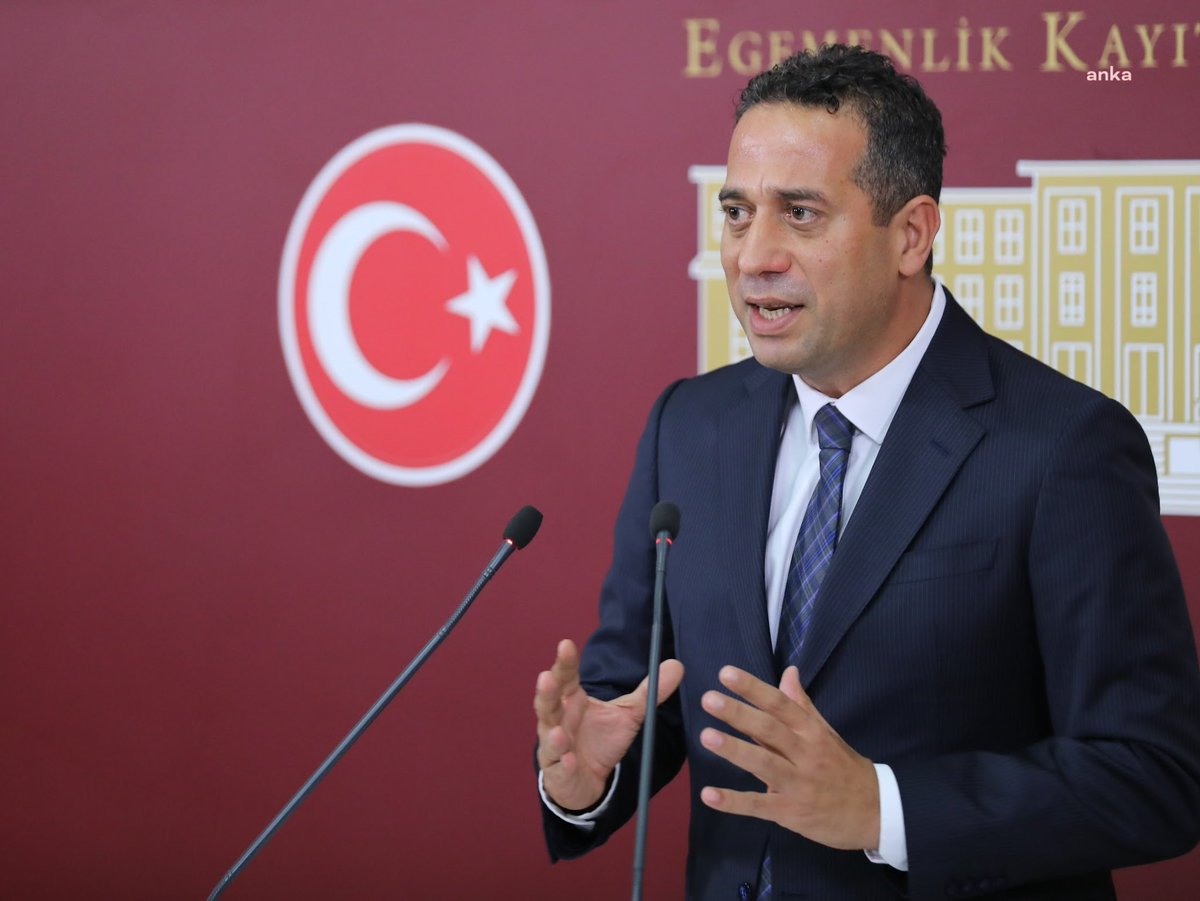 CHP Grup Başkanvekili Ali Mahir Başarır’dan Cumhurbaşkanı Yardımcısı Cevdet Yılmaz’a: 

Eşit yurttaşlıktan bahsediyorsanız çıkın, 81 ilin valisinin kaç tanesinin Alevi olduğunu söyleyin.