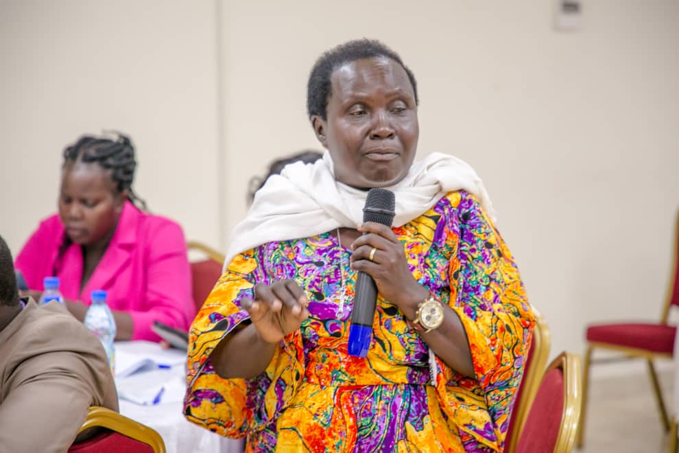 bakerjumba1's tweet photo. Today @UNFPAUganda and CSO partners convened with young people, religious leaders, and stakeholders in an intergenerational discussion to prevent intersectional crises of GBV, teenage pregnancies and HIV among young people.
#IntergenerationalDialogue23 https://t.co/KmRdgoOOHt