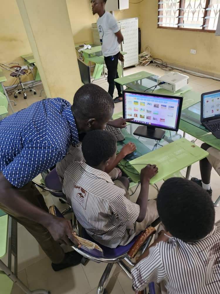 Foundation_DO's tweet image. Showcase your coding skills to the rest of Africa by participating in the AfriCAN Code Challenge!

The theme for this year’s Challenge is Welcome To My Africa

Visit bit.ly/africancodecha… to learn more and apply!

#AfricaCodeWeek #STEM #AfriCANCodeChallenge