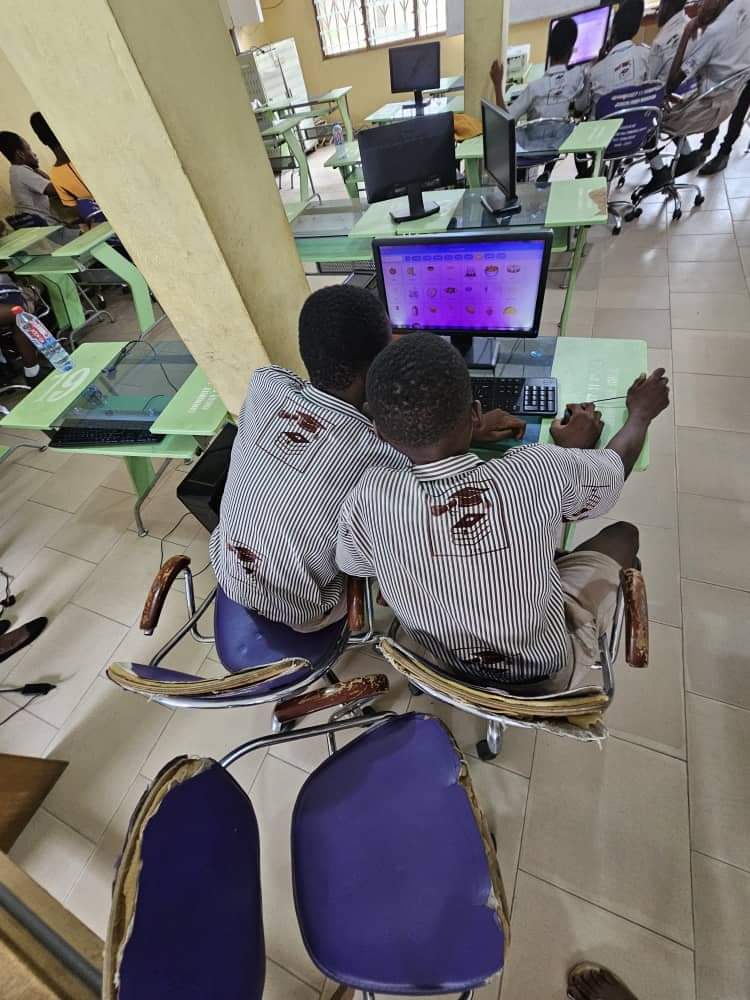 Foundation_DO's tweet image. Showcase your coding skills to the rest of Africa by participating in the AfriCAN Code Challenge!

The theme for this year’s Challenge is Welcome To My Africa

Visit bit.ly/africancodecha… to learn more and apply!

#AfricaCodeWeek #STEM #AfriCANCodeChallenge