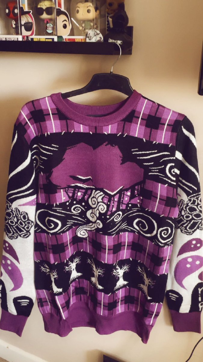 UndeadHellhound's tweet image. My Virgil sweater has just arrived!!!! 

So freaking happy and the best start to my morning 

@ThomasSanders #sanderssides #fander #virgilsanders #thomasssndersmerch
