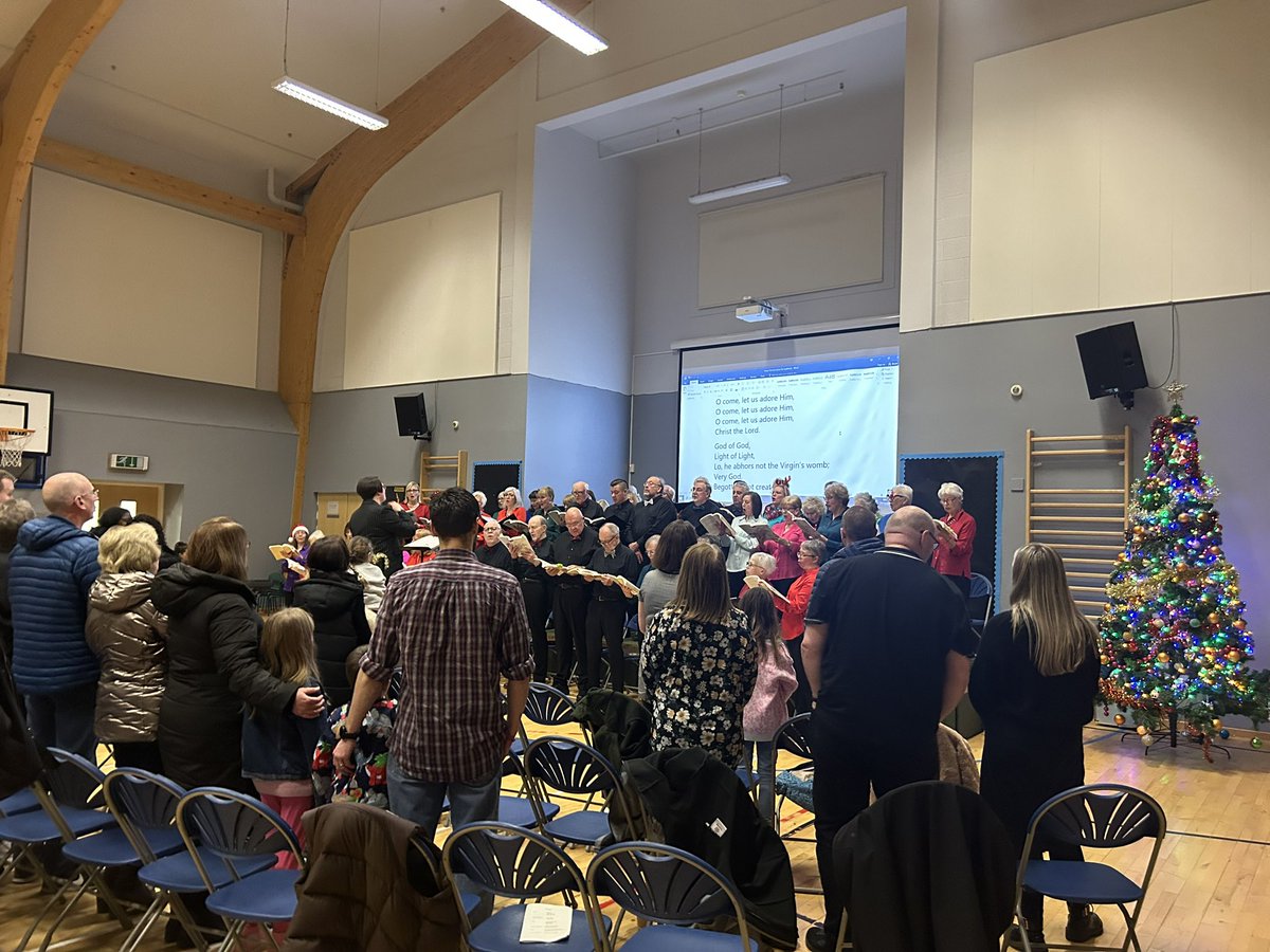 Last night’s fundraiser , a wonderful and festive concert 🎵 by The Falkirk Caledonia Choir raised over £400. This together with recent fundraising by some of our parents- our grand total money raised for the Timezone is £860.  A huge thank you everyone for your support 🎄
