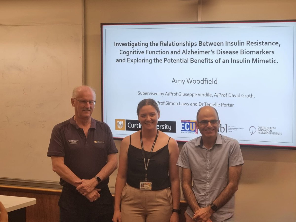 Congratulations to our PhD student <a href="/AmyWoodfield1/">Amy Woodfield</a> who presented her final results for her project yesterday, looking at #InsulinResistance in #AlzheimersDisease 🧠🎉