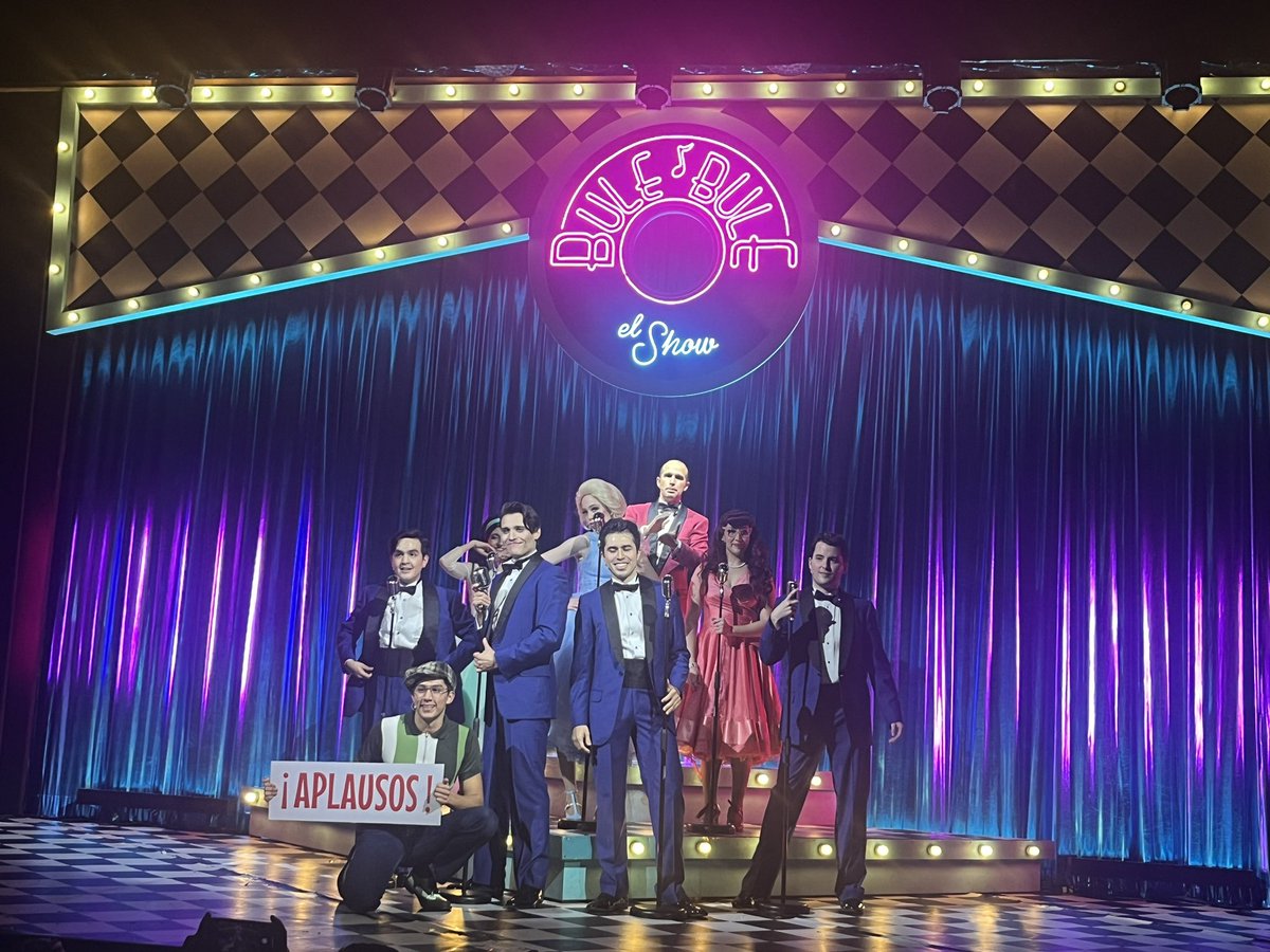 <a href="/pozainforma/">JavierPozaInforma</a> <a href="/javierpoza/">Javier Poza</a> muchísimas gracias, hoy fui inmensamente feliz, al recordar mi juventud con la obra <a href="/BuleBuleElShow/">Bule Bule el Show</a> que está espectacular y con la actuación de <a href="/elguana7/">Guana</a> la hacen perfecta, 
Se las recomiendo mucho se presenta en el #TeatroMilan los días lunes 💃🕺🎵🎶🤩