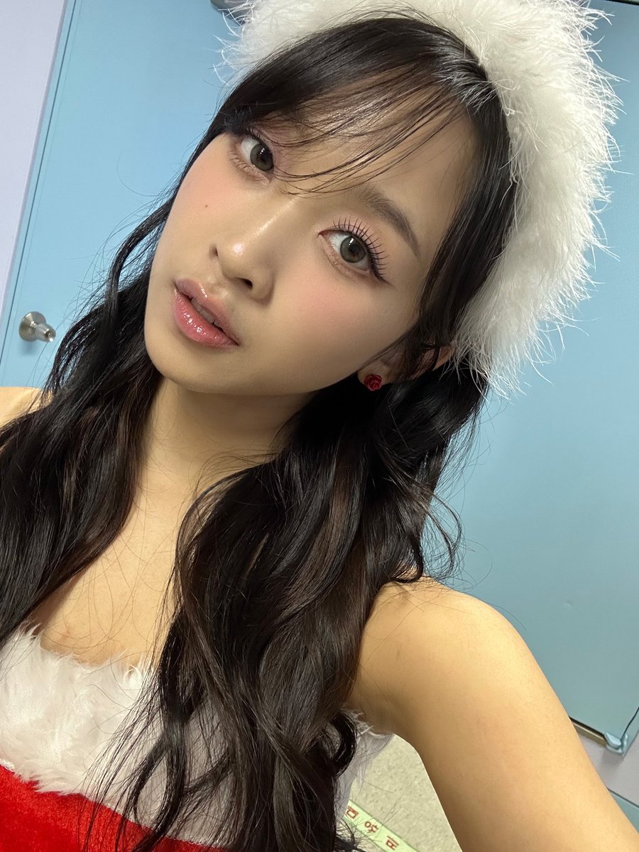 fordita_J's tweet photo. [WEVERSE update] - DITA 🦥

[ 23/12/11 ] PHOTO DUMP 🎁❤️✨

#DITA #디타 @5ecretNumber https://t.co/srydqMIdU5