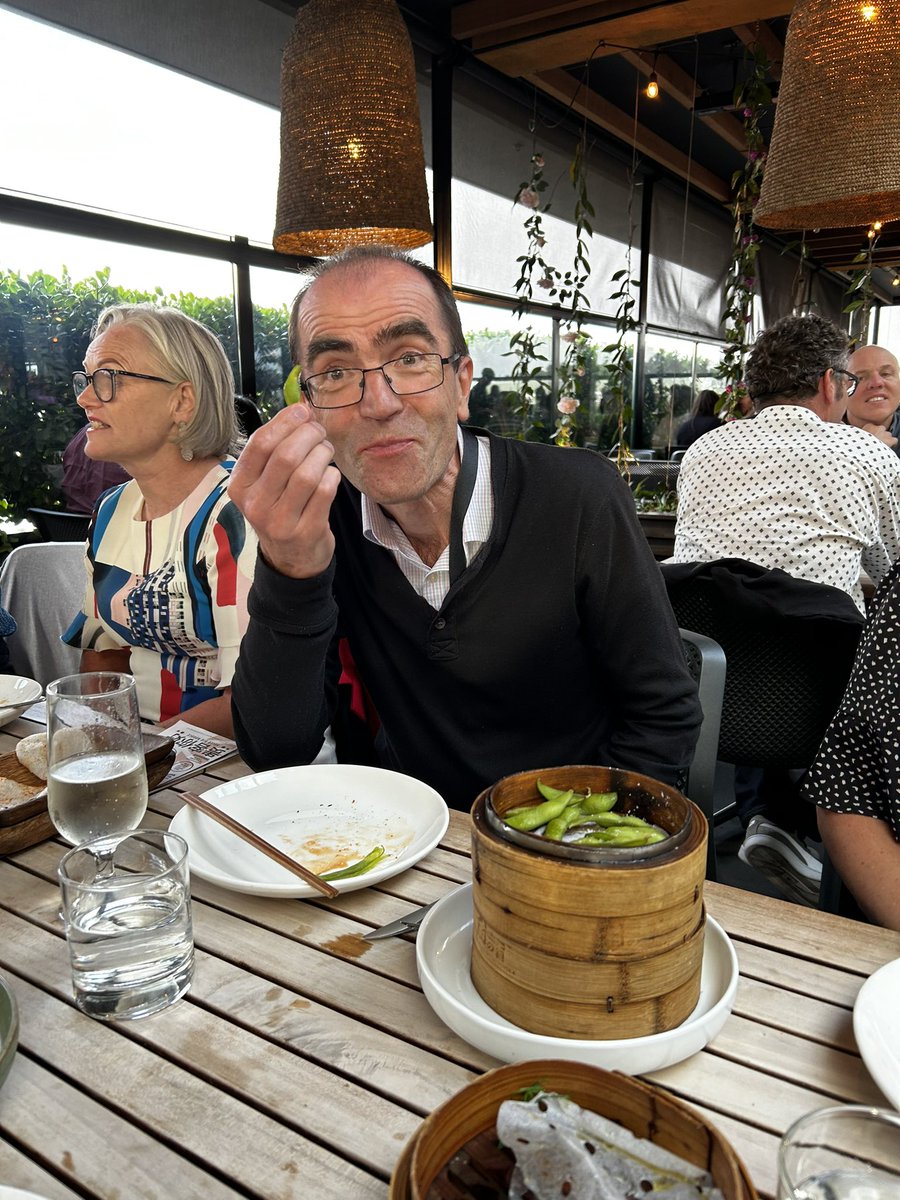 <a href="/WhiteAndWong/">White and Wong</a> Newmarket. Gluten free option after 1.5 hours! Edamame beans! Diabolical