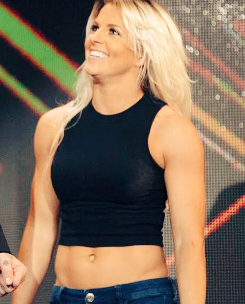 ThatGodStatus's tweet image. Let's take a little throwback shall we?