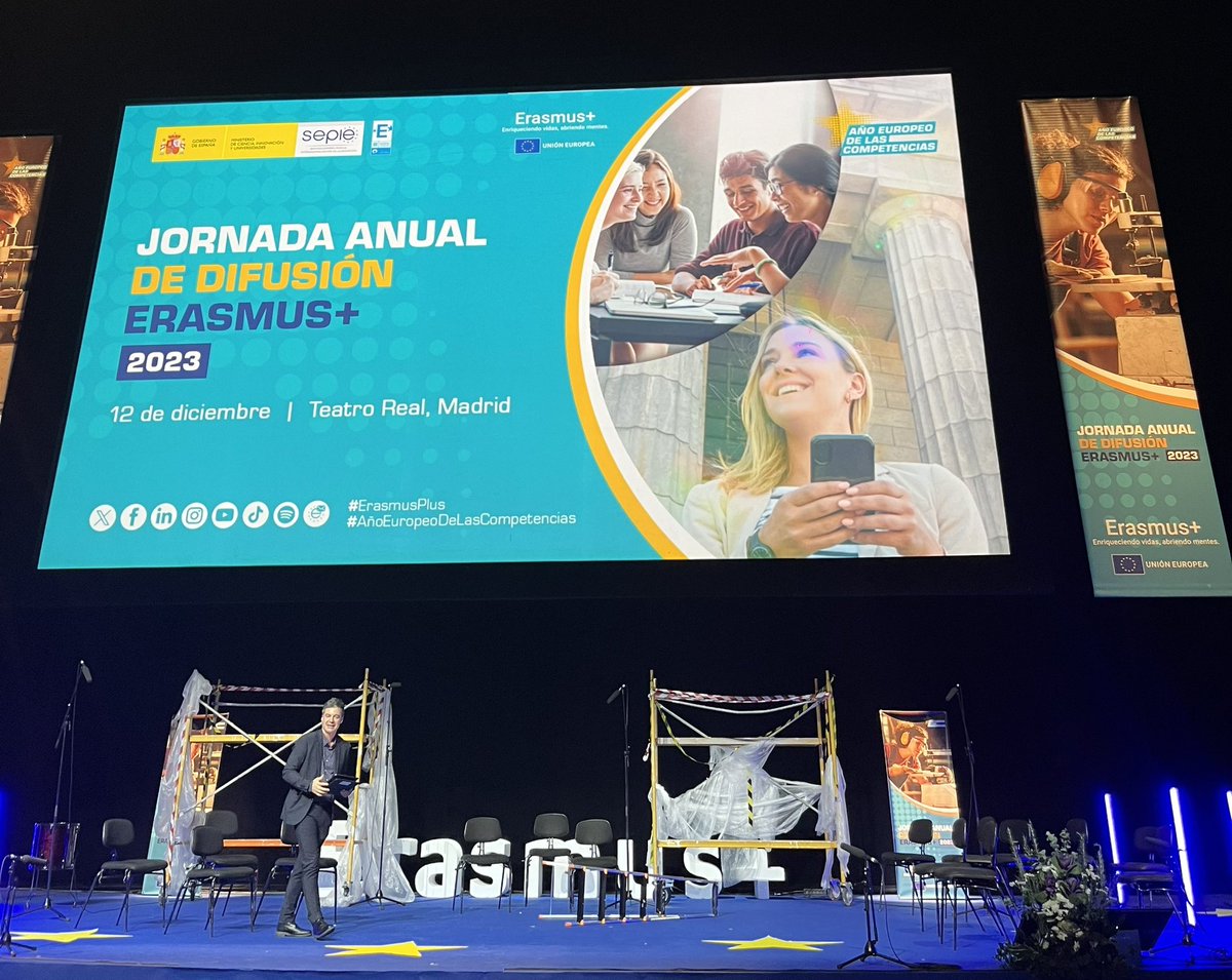 Ya estamos en Madrid y todo a punto para la celebración de la “Jornada Anual de Difusión Erasmus+ 2023", organizada por el <a href="/sepiegob/">SEPIE</a>, que se celebra hoy 12 de diciembre de 2023 en el <a href="/Teatro_Real/">Teatro Real</a> en Madrid.
#internacionalización 💙
#ErasmusPlus 🇪🇺

#AñoEuropeoDeLasCompetencias