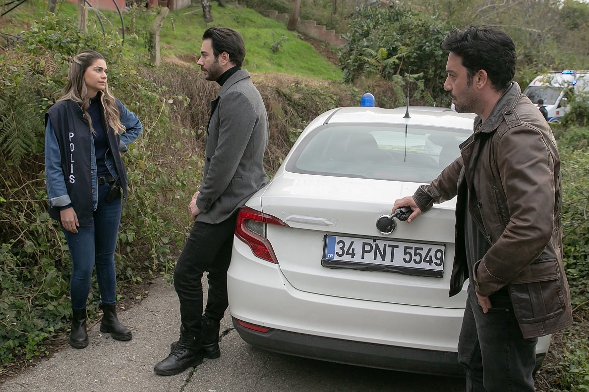 GBIbwl0XMAAH-us?format=jpg&name=medium