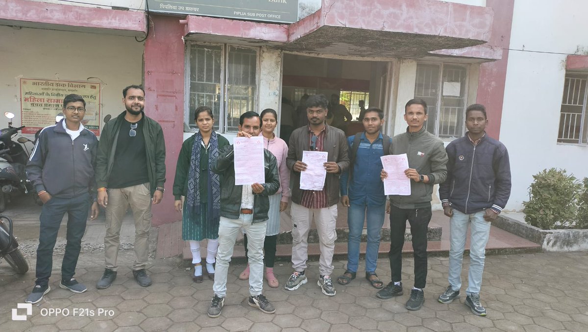 bpmmonika's tweet photo. Garmin Dak Sevak (GDS) across the length and breadth of country is striking for their rights..do support us for our demand of 8 hrs of regular employment 🙏
@ndtv @TheLallantop @aajtak 
@YouthGDS @PMOIndia @DainikBhaskar @JagranNews https://t.co/tLZxJvEnQG