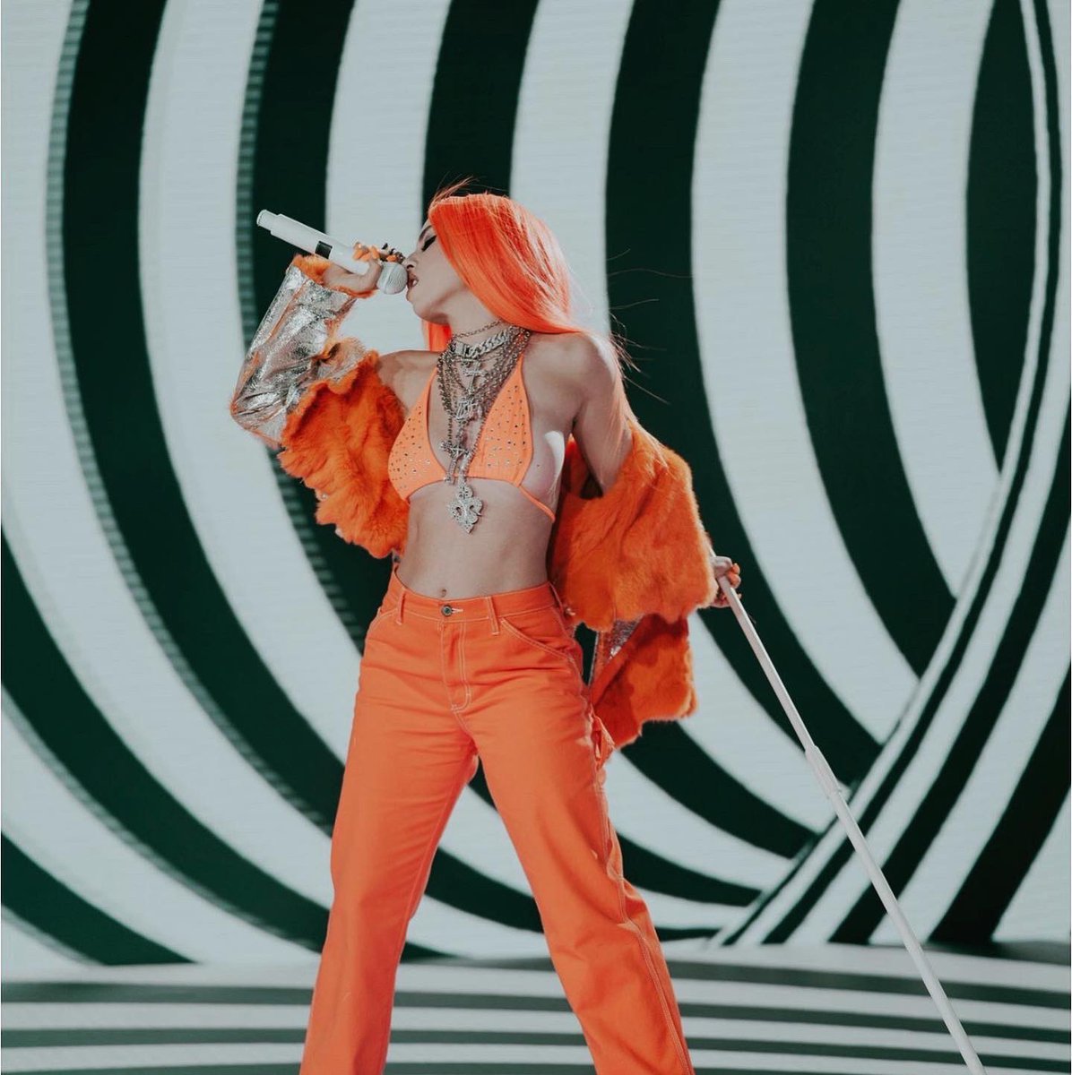 Ava Max Charts on X: Worldwide Avatars! Now, we have a server on Discord where you, from anywhere on the planet, can come in and chat in your native language or any