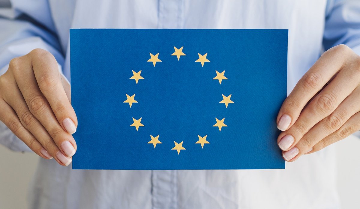 Méta Doc 🐙🪁 (@metaprofdoc) on Twitter photo 👁🔎 Ebauche des grandes lignes d'un "AI Act : un accord historique pour l’Union européenne" via <a href="/ArchimagRedac/">Rédaction Archimag</a> ⏬
ino.to/SkJ9i-2
🤖🤝✍
#profdoc #capesdoc #culturenum #infonum 👁🔎 Ebauche des grandes lignes d'un "AI Act : un accord historique pour l’Union européenne" via <a href="/ArchimagRedac/">Rédaction Archimag</a> ⏬
ino.to/SkJ9i-2
🤖🤝✍
#profdoc #capesdoc #culturenum #infonum