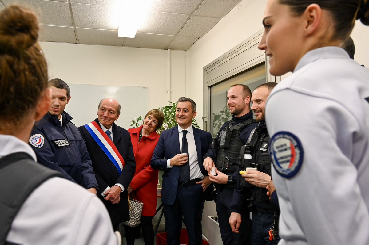 Ce matin avec les policiers de Maisons-Alfort, dans le Val-de-Marne. En 2024, 15 policiers supplémentaires seront affectés à ce commissariat.