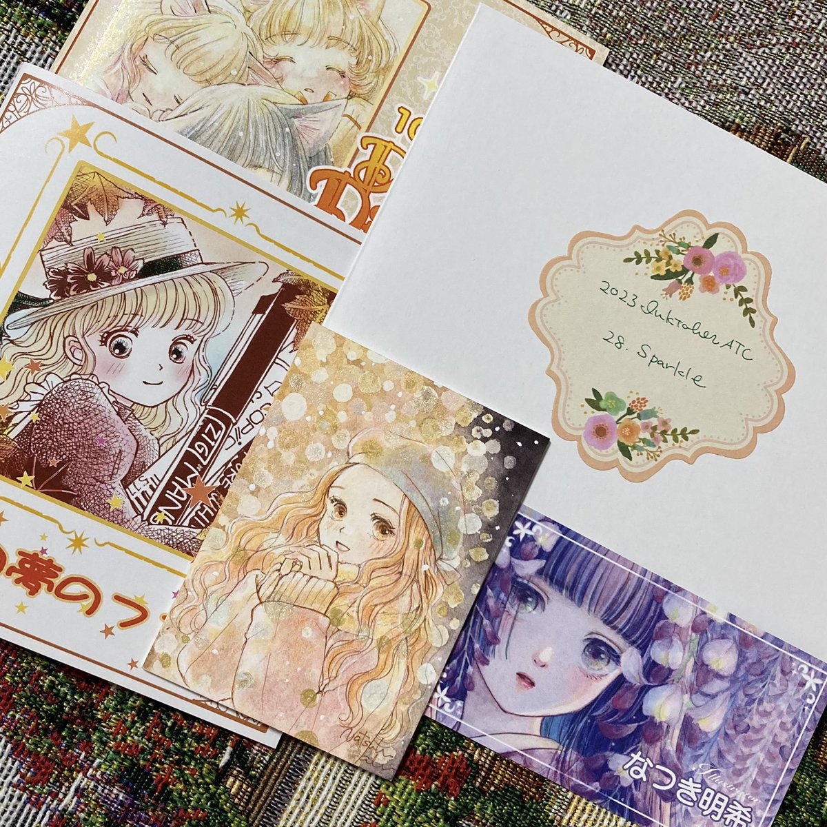 「なつき明希様( )のインクトーバーのATCと御本をお迎えしました! イルミネーシ」|神谷かおり🌸ドローイングモール🌸羽根としっぽ展🌸アリス展🌸コミティアのイラスト