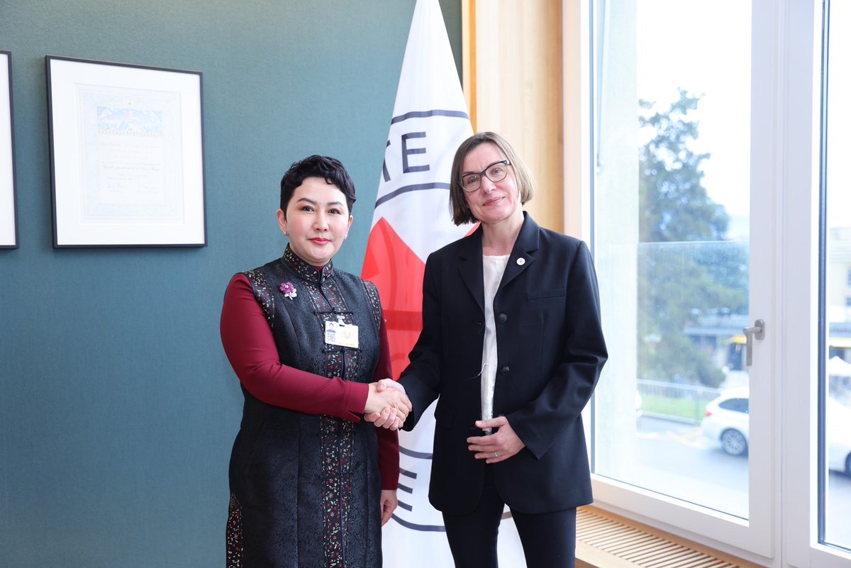 “Хүний эрх-75” дээд, өндөр түвшний арга хэмжээнд оролцож буй Монгол Улсын Гадаад харилцааны сайд <a href="/BattsetsegBatm2/">Battsetseg Batmunkh</a> Женев дэх олон улсын зарим байгууллагуудын удирдлагатай уулзав. FM held fruitful meetings at the International organisitions in Geneva <a href="/UN_Valovaya/">Tatiana Valovaya, Director-General of UN Geneva</a>  <a href="/ICRCPresident/">Mirjana Spoljaric (Archive)</a>