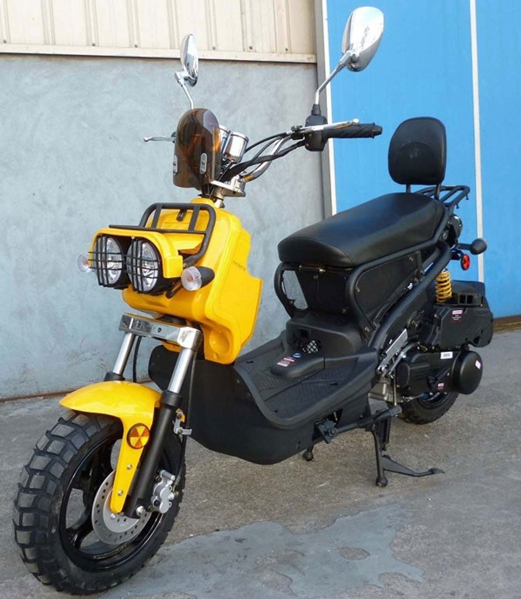 Roketa MC-22Y 150 Scooter, 4-Stroke, Single Cylinder, Air Cooled, Eletric /kick Start
$1,414.50
Buy Now 

txpowersports.com/roketa-mc-22y-…

#Roketa #SingleCylinder #4Stroke #150cc #Scooter