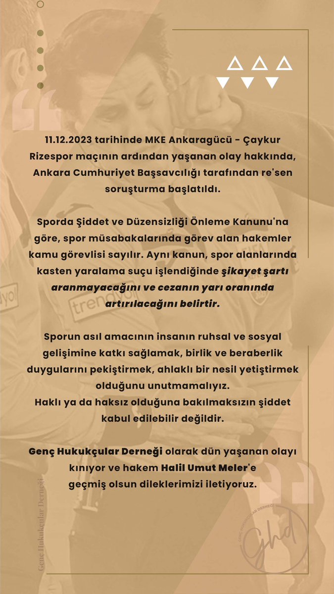 instagram.com/genchukukcular…
#FutboldaKaraGece #Tutuklandı #TFF <a href="/TFF_Org/">TFF</a> <a href="/FIFAcom/">FIFA</a>
