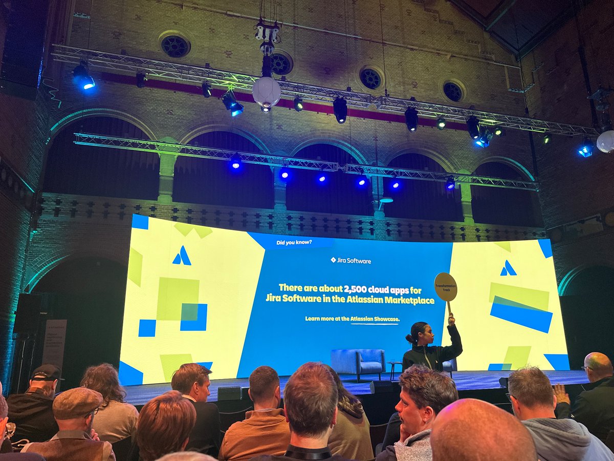 Amazing #unleash @Atlassian  event in Amsterdam! Ready for the next  talk #AtlassianPresentsUnleash