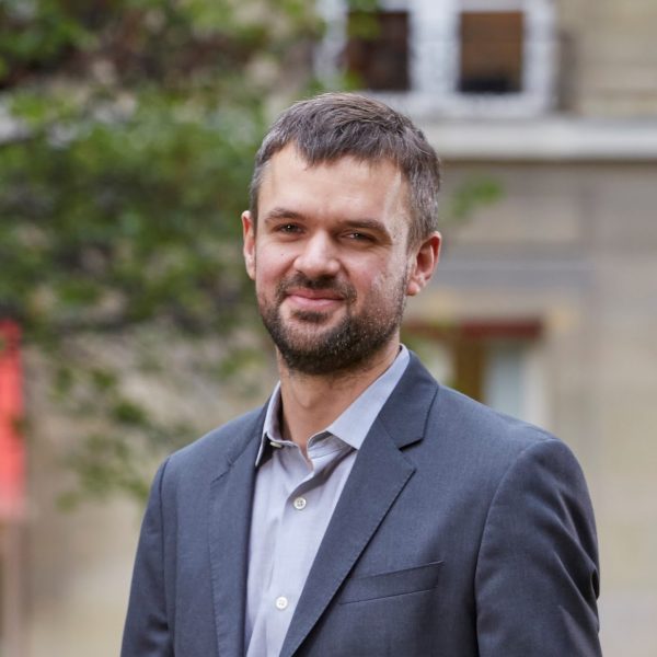 Next Monday, December 18 at 1pm CEST, we welcome @benjaminmarx (@bu_economics) in our #seminarseries. His talk is titled “Religion, Education, and the State“. Contact us for the Zoom link.