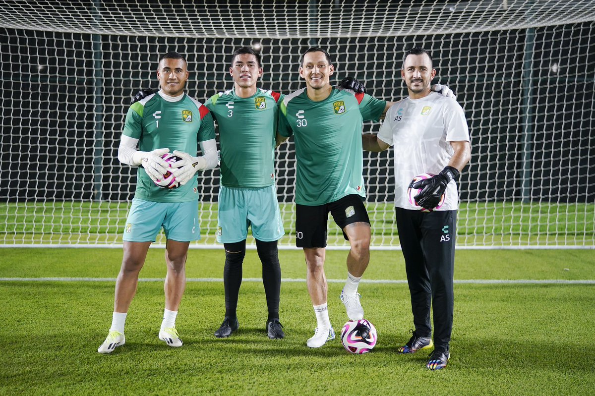 RodolfoCota_'s tweet photo. Con toda la ilusión de representar a mi @clubleonfc https://t.co/TMRaHa0aqi