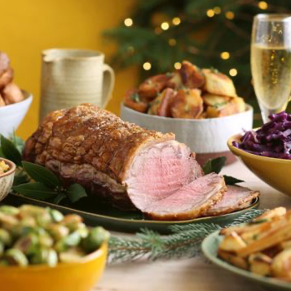 🎄✨ This Christmas, let's savor the season with delicious dishes made with care and conscience! 🍽️❤️ ⁠⁠

Featured:⁠
Daylesfordfarm <a href="/AbelandCole/">Abel & Cole</a> <a href="/HelenBOrganic/">Helen Browning's Organic</a> <a href="/Rhug_Estate/">Rhug Estate</a>
⁠
#goorganic #OrganicChristmas #EthicalEating