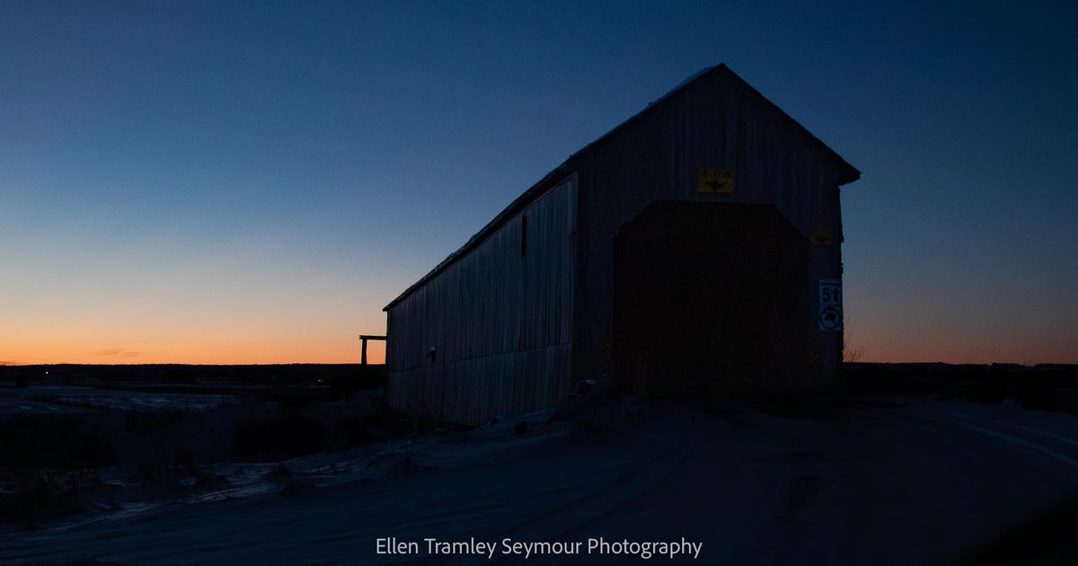 NB’s Sunset Beauty #coveredbridges #explorenb #sunsetphotography #canoncanada #globaltv #ctv #cbc