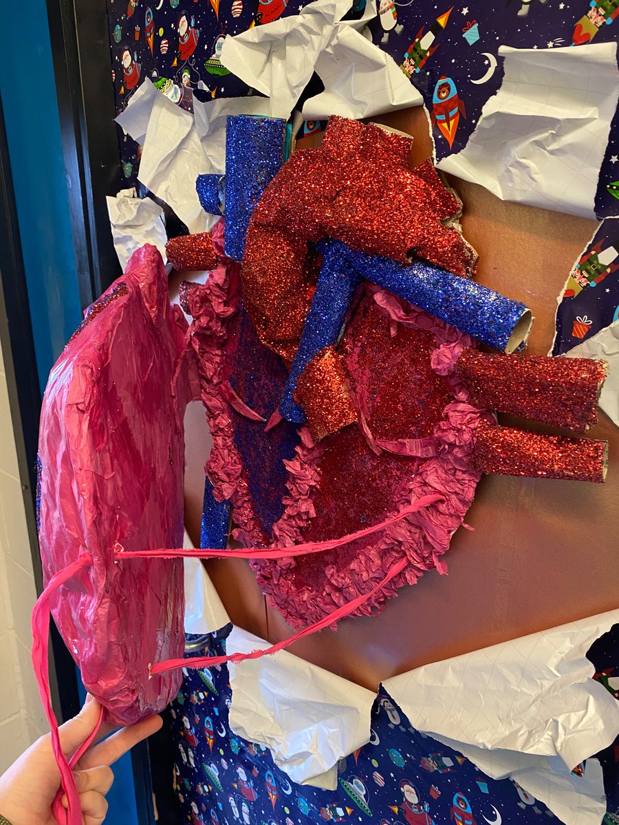 Miss Hay tweet media