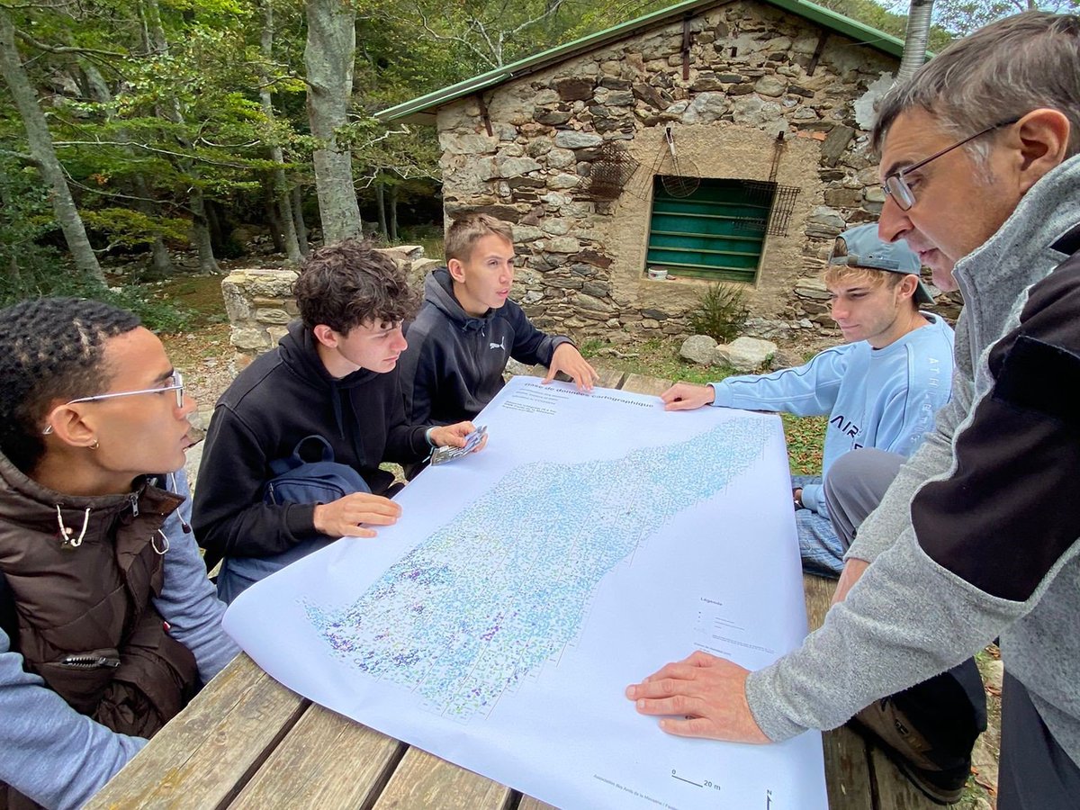 Les écoles #ETRE accompagnent les futurs acteurs de la #TransitionÉcologique🌱
Au nombre de 8 en #Occitanie, elles forment gratuitement les jeunes en difficulté aux #MétiersVerts 💚
Focus sur celle qui vient de fleurir dans le #Lot : actu.fr/occitanie/fige…
_
#FinancementRégion