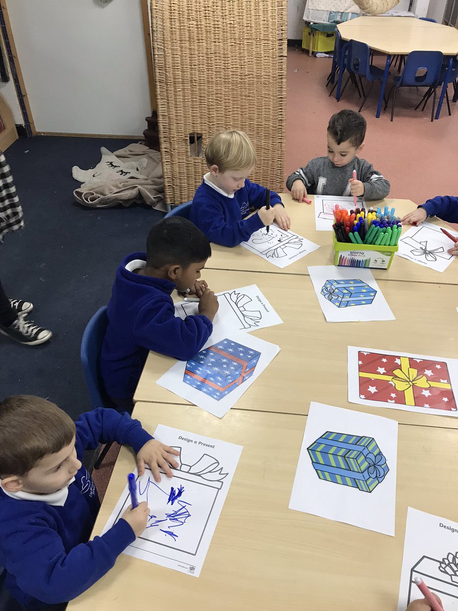 Acorns have been busy designing patterns on presents @WroxhamSchool