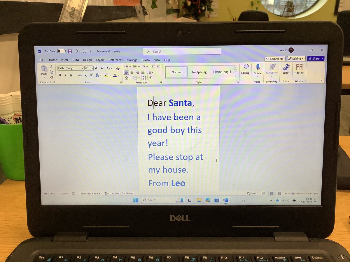 ComputingHG's tweet image. Y3: I can use keyboard shortcuts Ctrl+A, Ctrl+B

Our superstar Leo typed a letter to Santa and then used Ctrl+A to select all and change the text colour followed by Ctrl+B to make parts of the text bold. 👏 🎅 🎄 

#HardwickGreenPA
#HardwickComputing