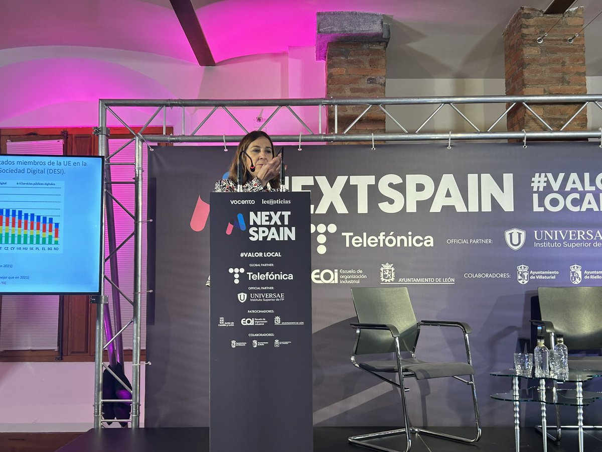 mari38jo's tweet photo. Habla @BHerranz en Foro #nextspain @Vocento @leonoticias_ de #valorlocal y de la apuesta de @Telefonica por los pueblos con #conectividad #innovación #emprendimiento #formaciondigital y servicios. “Somos una multinacional multidoméstica, que piensa en global y actúa en local”. https://t.co/Sjumo6ndat