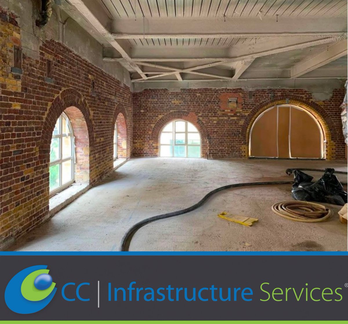 Working on listed buildings? Not everyone is experienced or qualified to carry out work on the countless historically and architecturally significant buildings in the UK.

We recently got the chance to work on the amazing Hays Galleria, helping to carefully restore the brickwork!