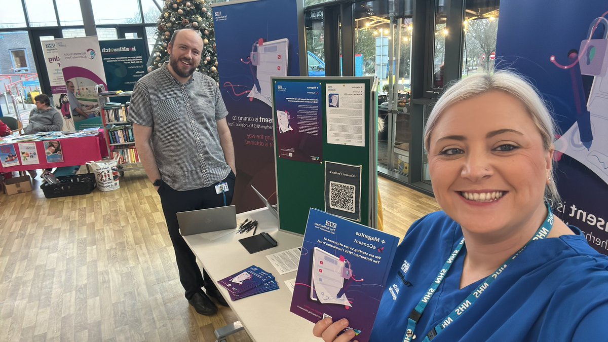 We are back in the main entrance talking all things E-Consent 💻 come down and see us to find out more! 
#digital #econsent #healthinformatics

@RotherhamNHS_HI @RotherhamNHS_FT
