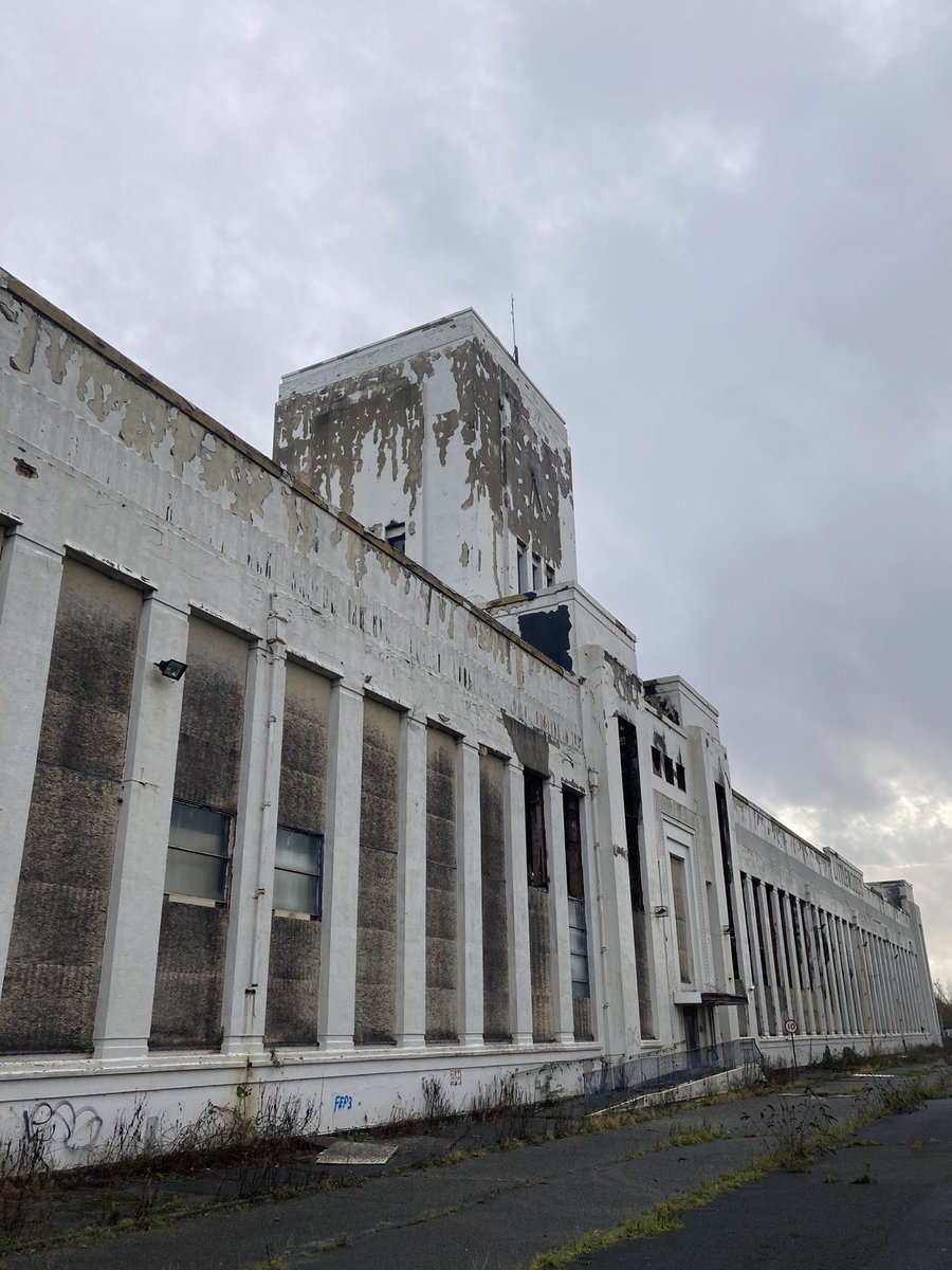 I’m at the Littlewoods building on Edge Lane where work has begun on transforming the former headquarters of the football pools empire into film and TV studios. 

Details here: liverpoolecho.co.uk/news/liverpool…