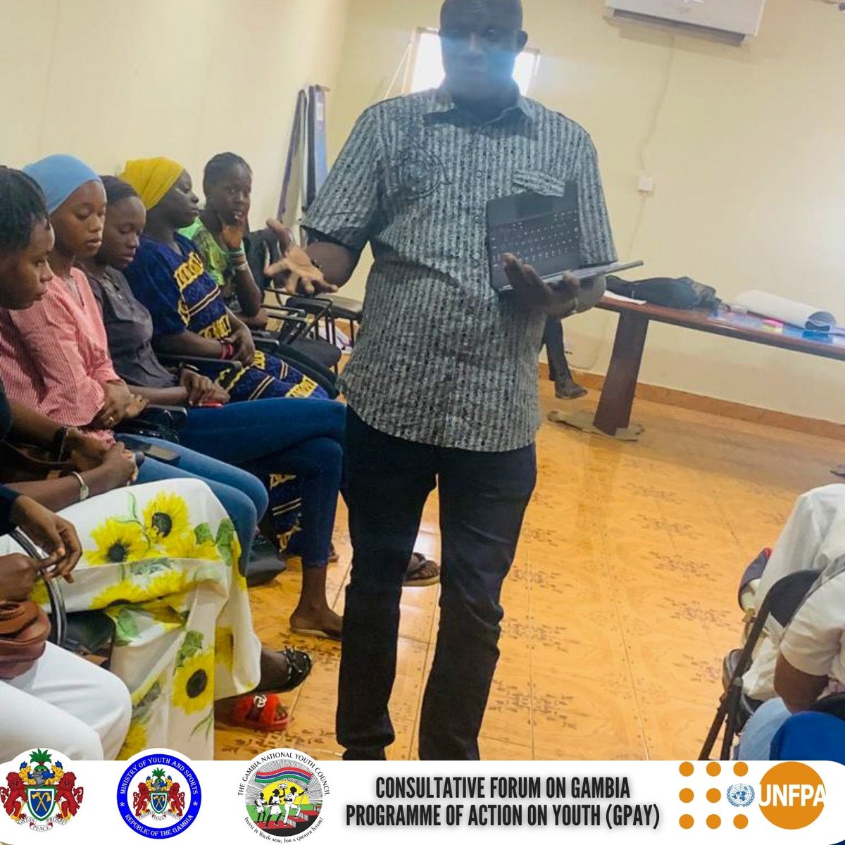 To foster understanding & collaboration with youth on the Gambia Programme of Action on Youth, we kick off a nationwide consultative forum with youth to discuss the development & implementation strategies of the GPAY. Follow the link for more... m.facebook.com/story.php?stor…