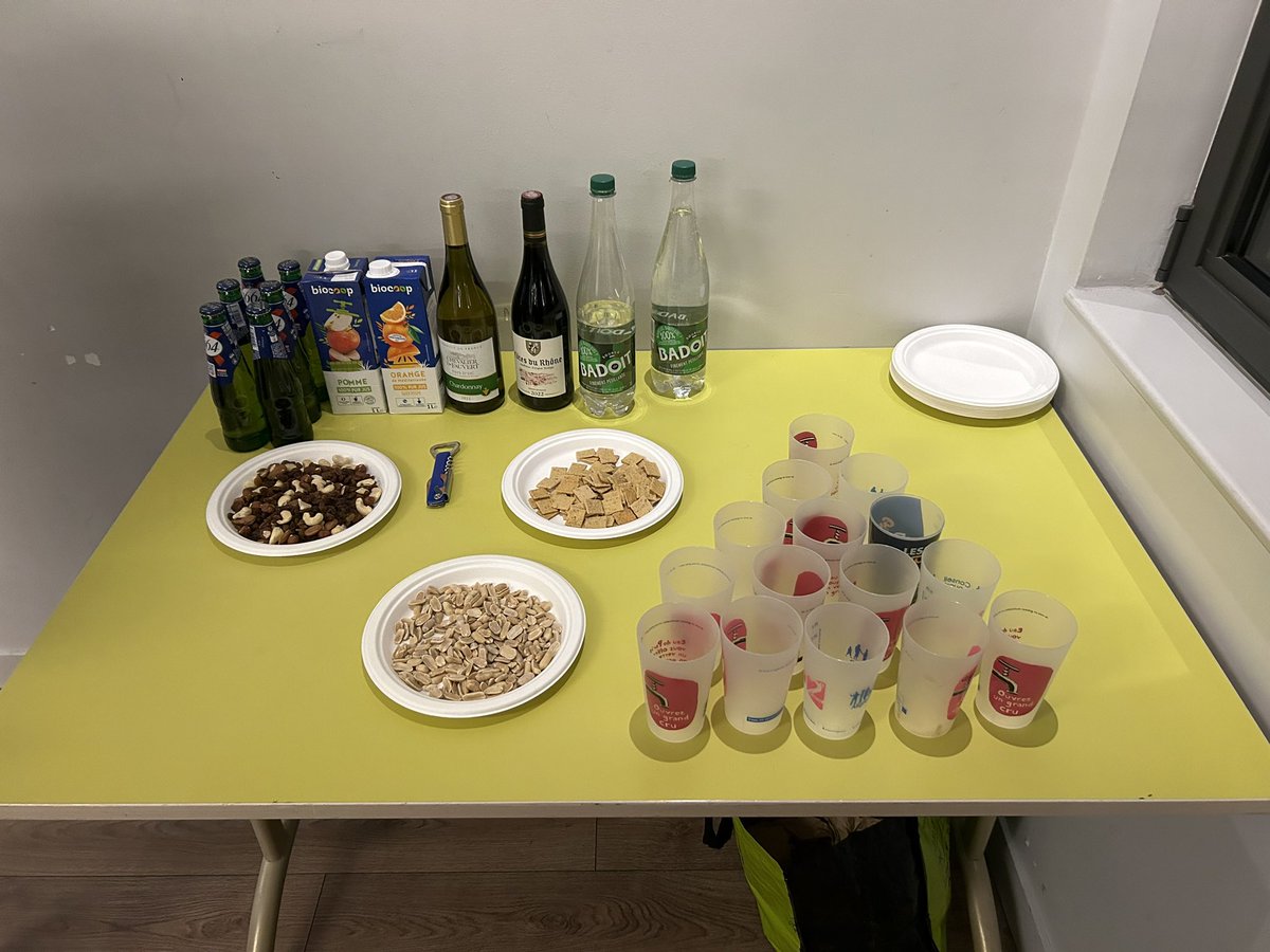 😁 Hier soir, nous avons fait salle comble !! 
➡️ Vous étiez plus d’une vingtaine de personnes à vous rendre à notre première réunion de présentation des actions à mi-mandat. 
📆 On se retrouve en janvier 2024 pour deux autres nouvelles dates sur le territoire d’Est Ensemble ! 😉