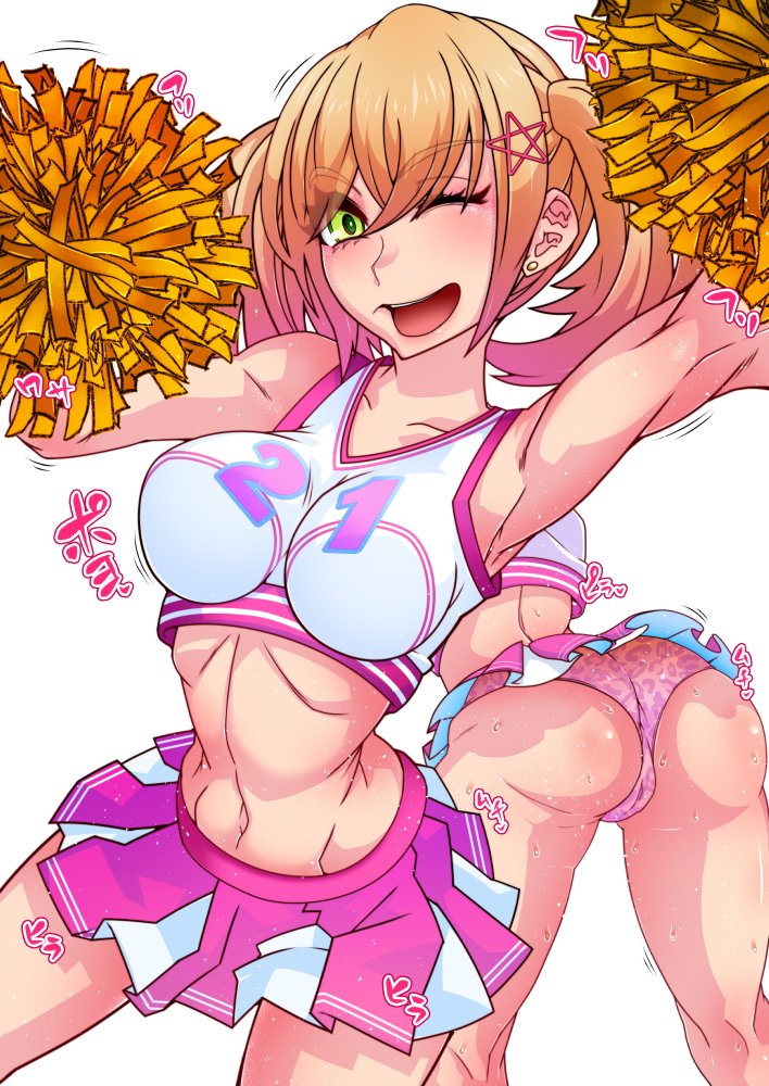 カラオケのコスプレ衣装を着るギャル 