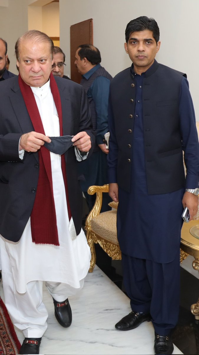 وَتُعِزُّ مَن تَشَاءُ وَتُذِلُّ مَن تَشَاءُ
قائد سرخرو