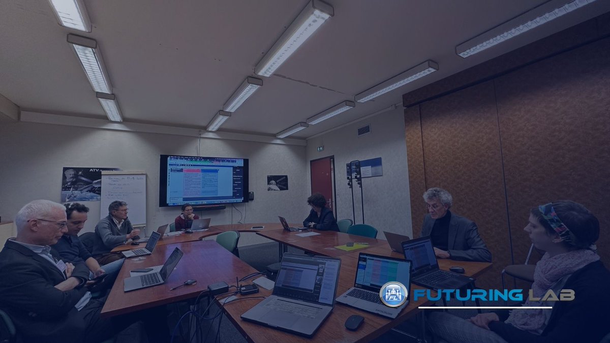 FuturingLab's tweet image. Création de valeur collective en faisant  travailler en simultané 3 groupes depuis Paris et Toulouse.
Commenter et enrichir les  propositions et produire collectivement 3 hypothèses (tendancielle,  alternative et rupture) sur la base d’un dossier prospectif de référence. #pncp