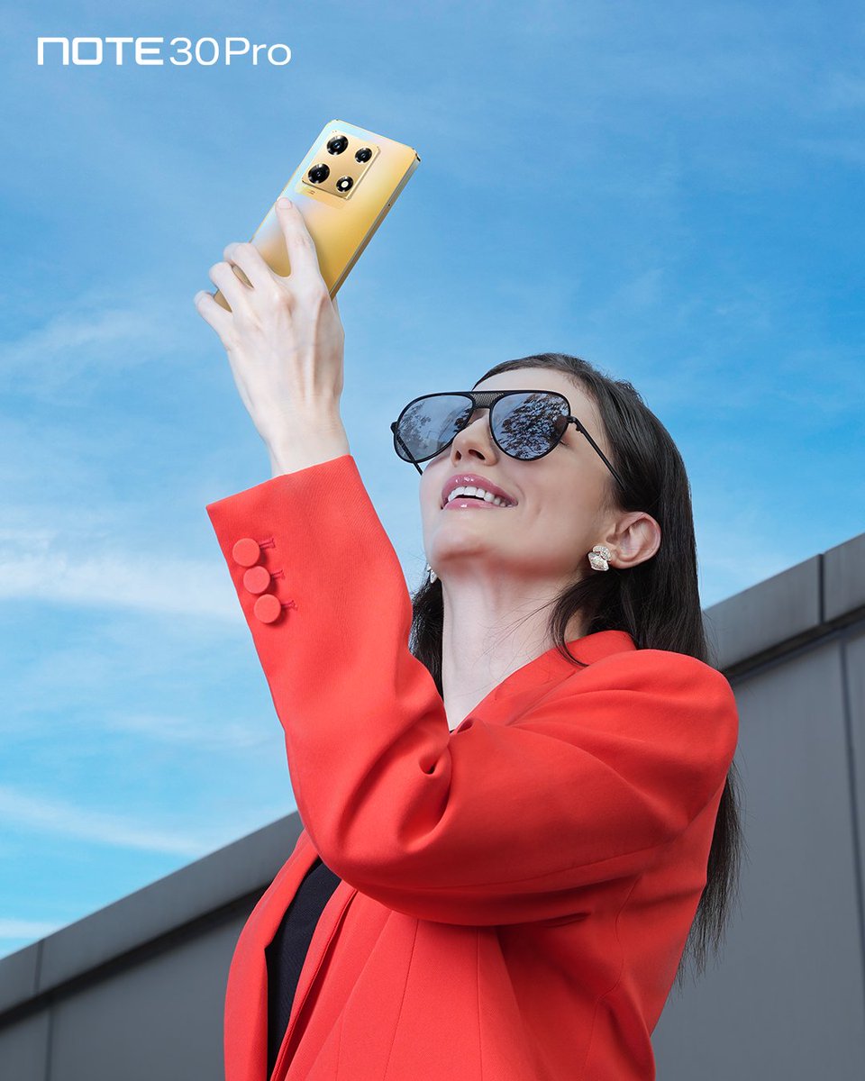 infinixrwanda's tweet image. Refine your style with the stunning Note 30 Pro in radiant gold, a touch of luxury. #Note30Pro